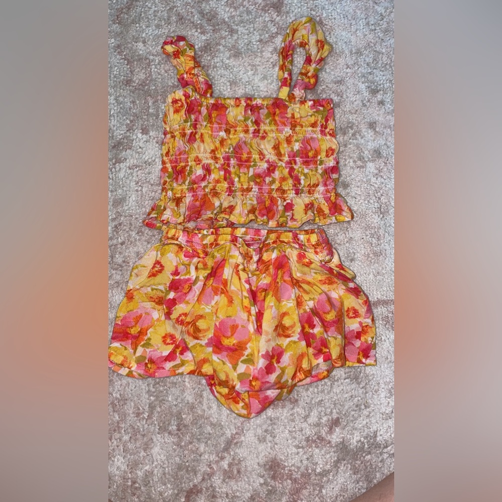 Old Navy outfit